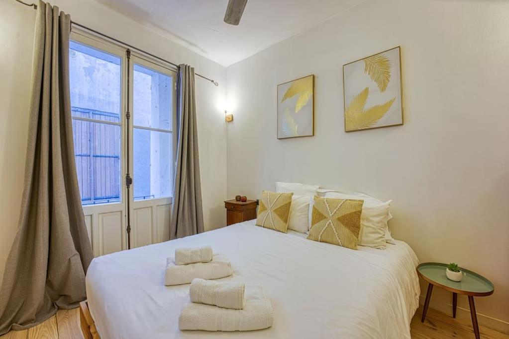 New - 1 Bed Apt Central Antibes Exterior photo